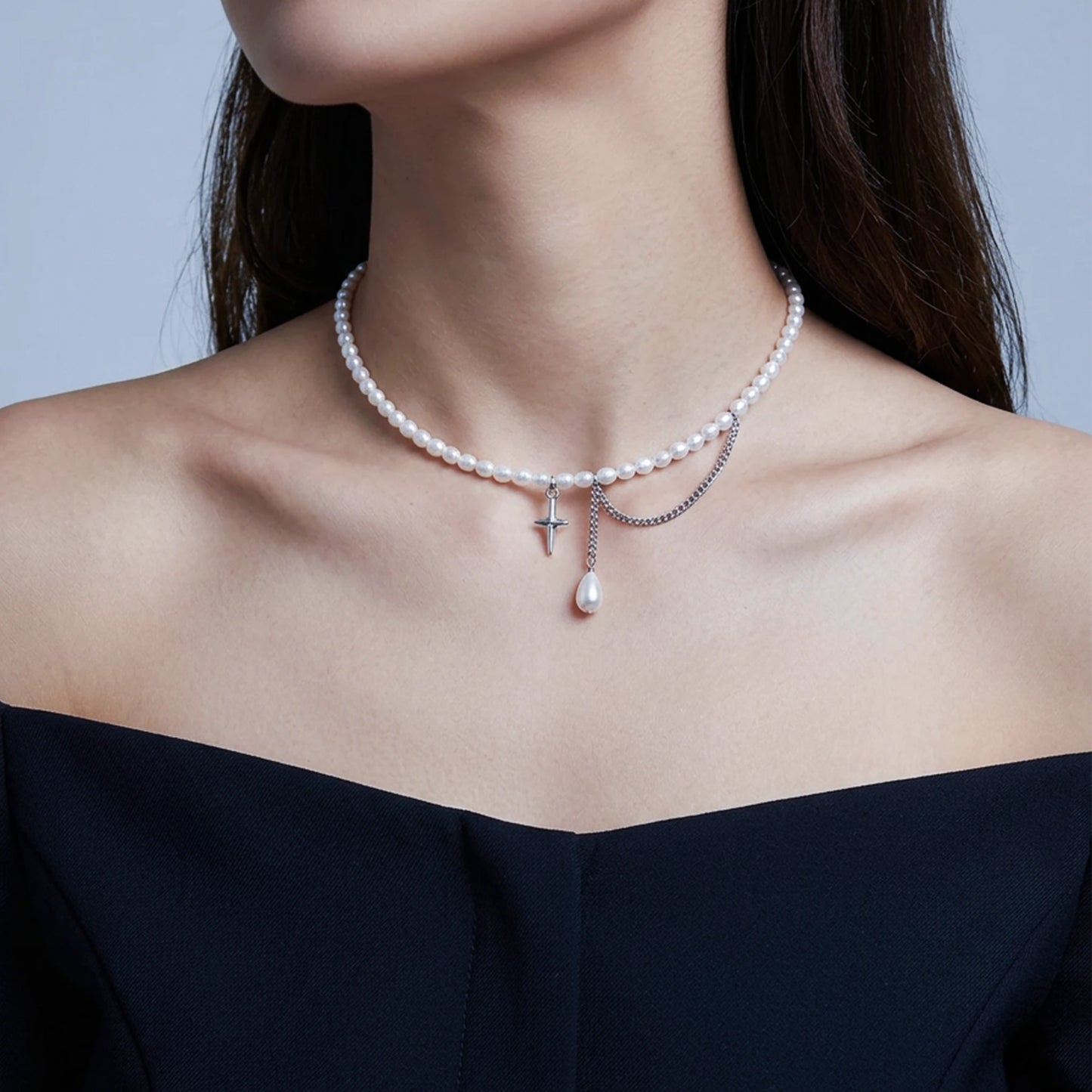 Asymmetrical Pearl Choker – Tethered Star