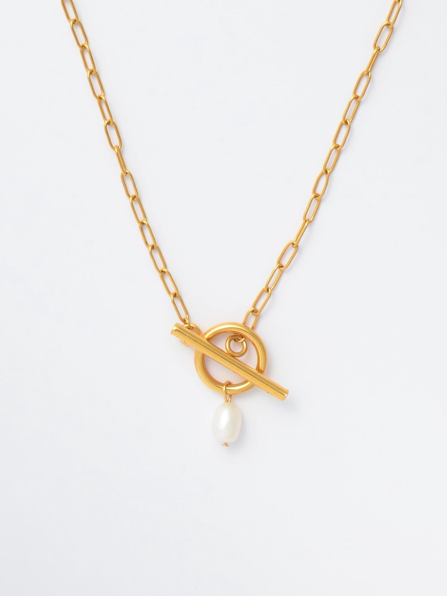 Gold Paperclip Necklace with Toggle Clasp – Pearl Drop Pendant