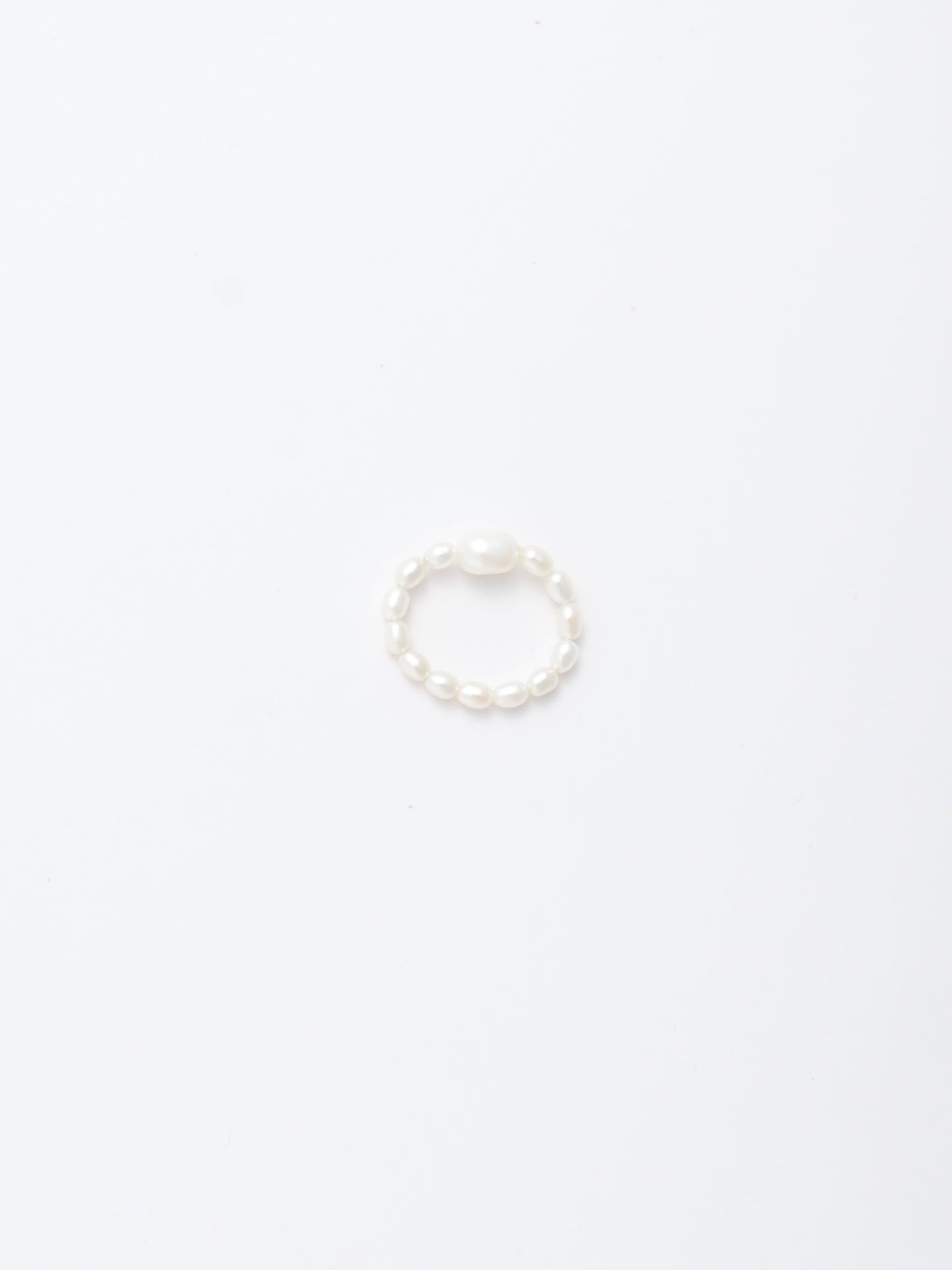 Dainty Pearl Ring - Soft Loop