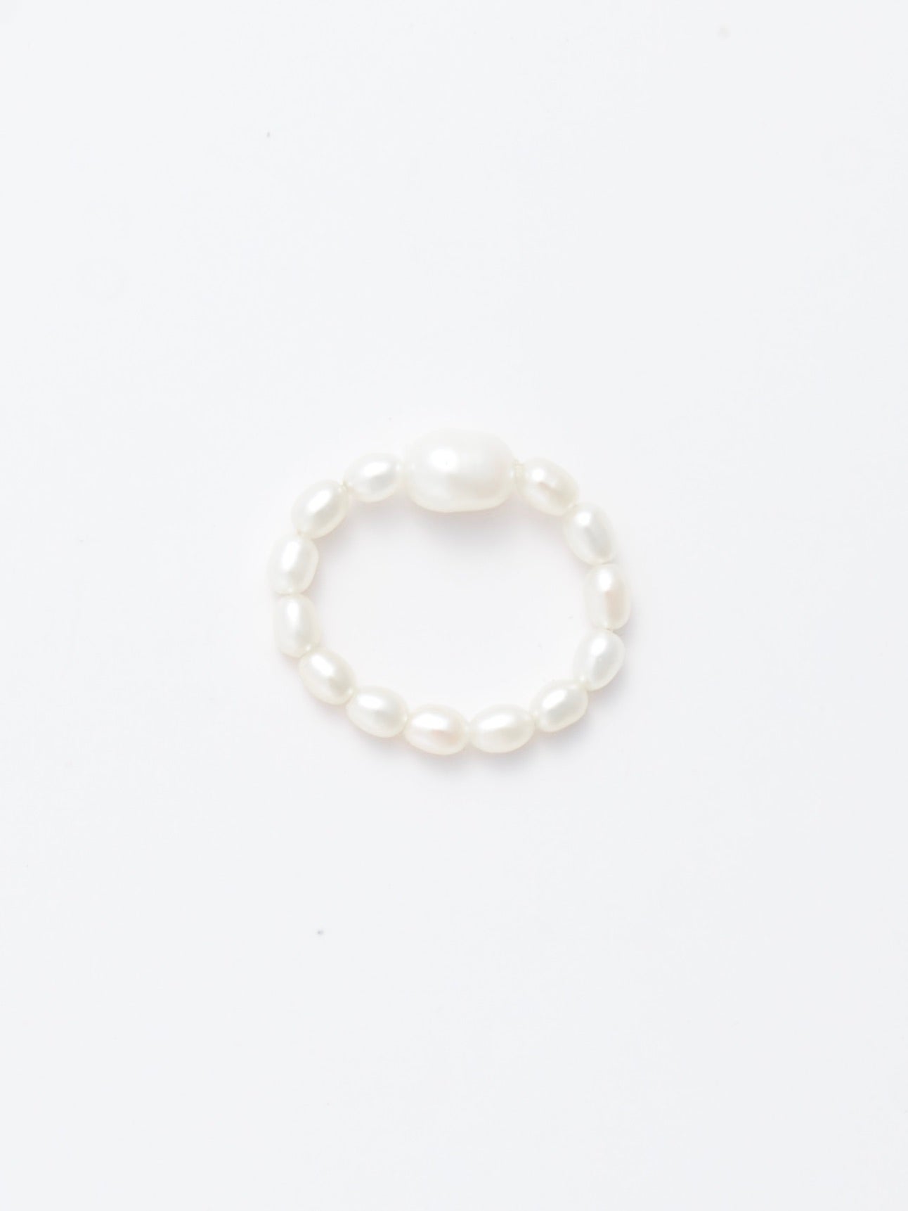 Dainty Pearl Ring - Soft Loop